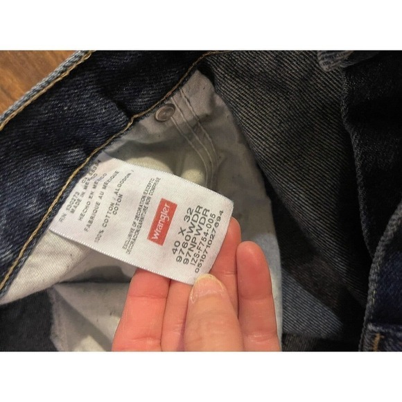Wrangler Mens Jeans 40X32 Regular Fit Straight Leg 100% Cotton Dark Wash Blue - Picture 5 of 5